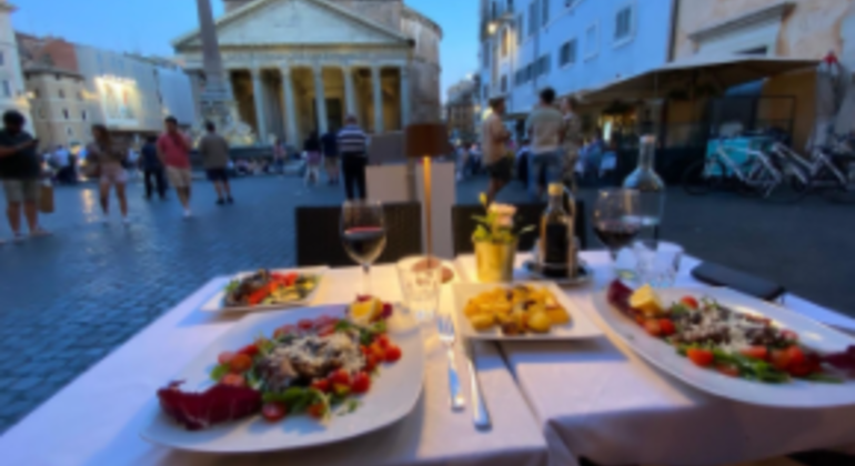 rome-rooftops-upscale-bars-cocktail-tour-dinner-es-8