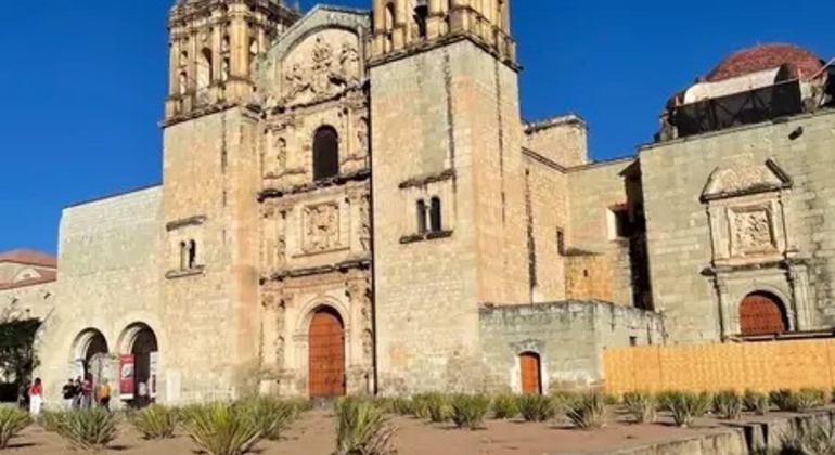 descubre-la-hermosa-ciudad-de-oaxaca-con-una-vision-local-en-8