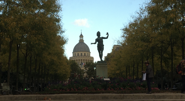discover-the-latin-quarter-stories-hidden-gems-es-1