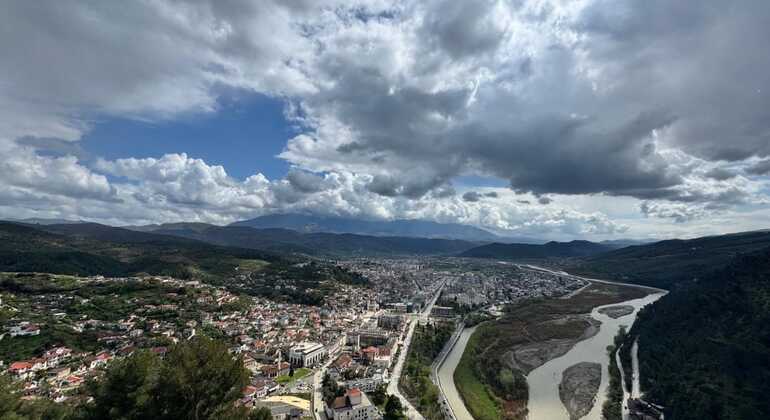 Recorrido por la belleza de Berat Albania — #8
