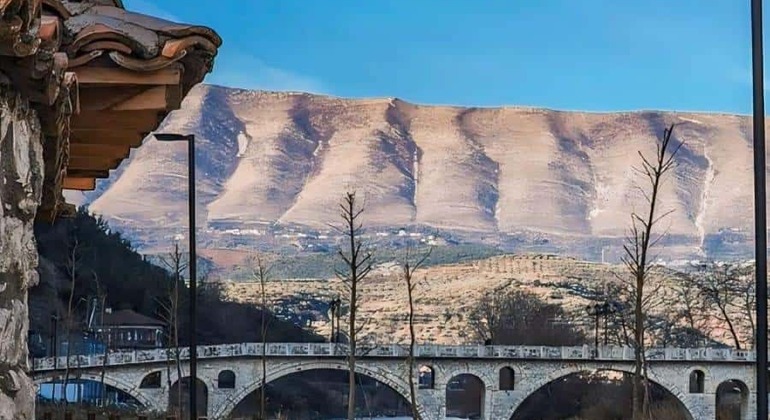 Recorrido por la belleza de Berat Albania — #9