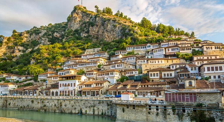 Recorrido por la belleza de Berat Albania — #14