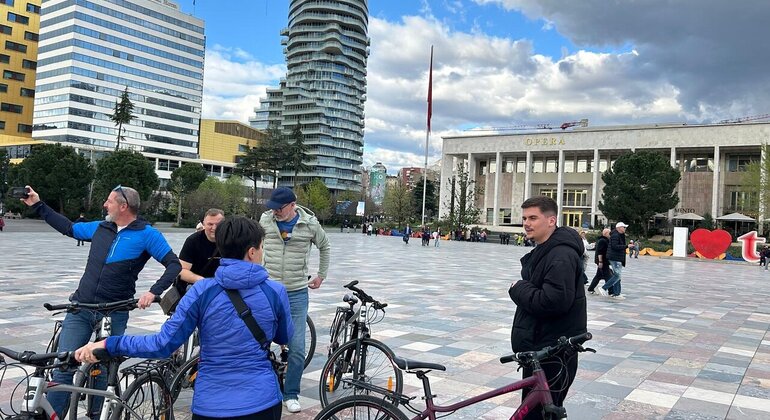 Tirana Bike Tour : Découvrir la capitale sur deux roues Albanie &mdash; #21