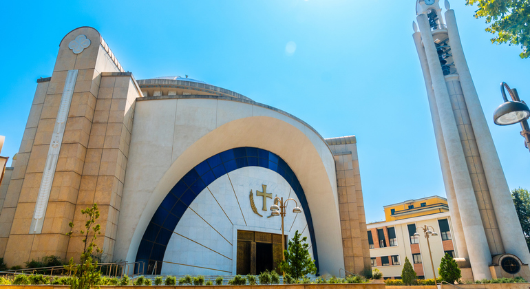 Visite à vélo de Tirana avec un guide local Albanie — #20