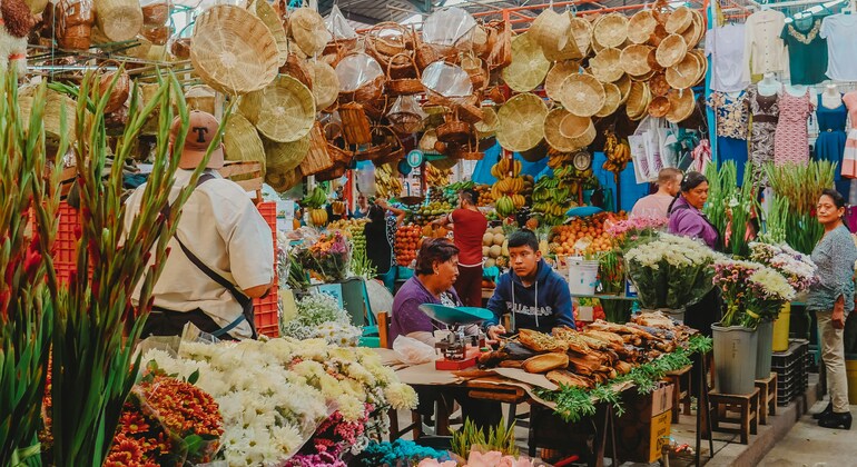 free-tour-a-pie-por-el-mercado-de-la-lagunilla-es-2
