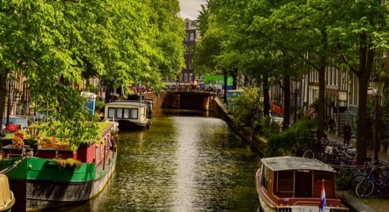viaje-por-el-amsterdam-historico-moderno-es-3