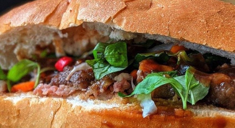 Hanoi Street Food Abenteuer mit einem lokalen Führer Vietnam — #9