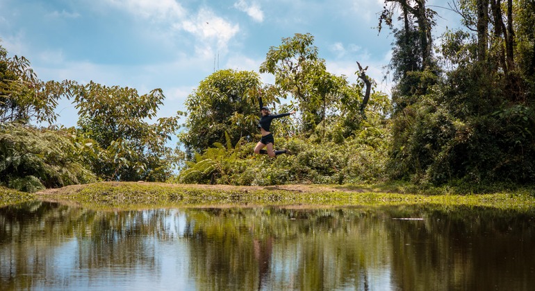 Caminhada à Lagoa Encantada - Aventura Selvagem em Medellín Colômbia — #2