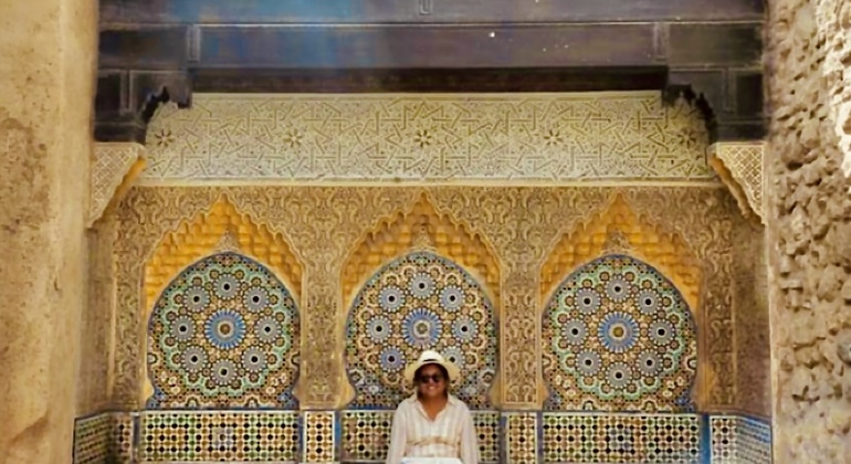 explore-tangier-unforgettable-walking-tour-of-the-city-es-4