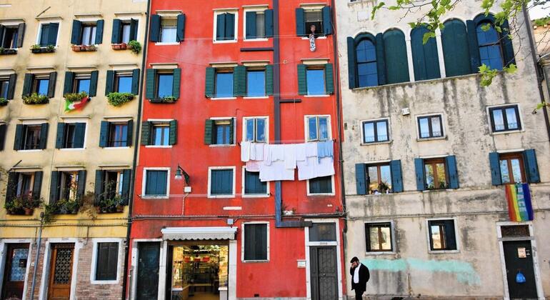 jewish-ghetto-gondola-ride-food-wine-tasting-es-2