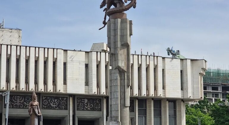 free-city-tour-in-kyrgyzstan-es-1