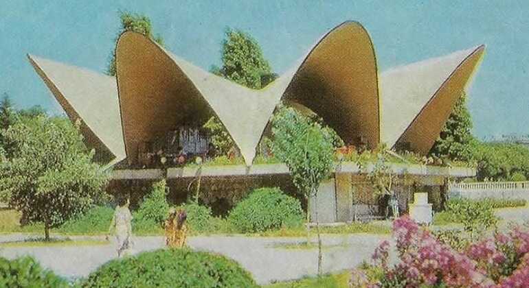 Bakou soviétique : Traces de l'architecture socialiste Azerbaïdjan — #3