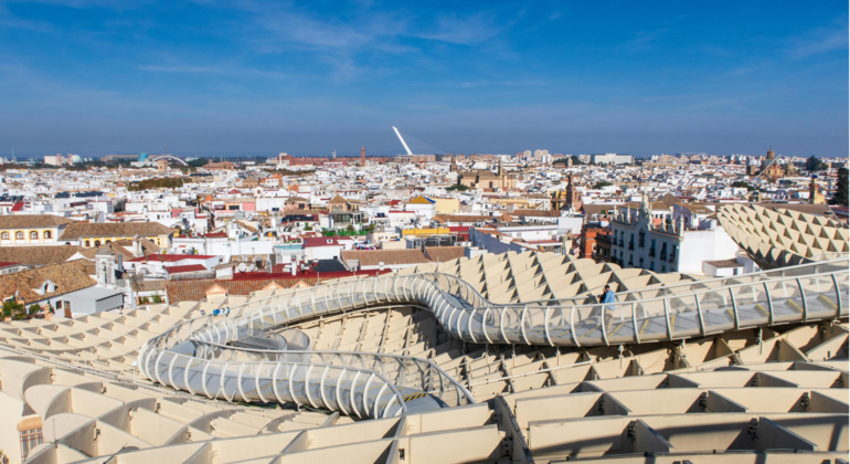 FREETOUR.com — Free Tour por el Gran Barrio de Santa Cruz Free Tour por el Gran Barrio de Santa Cruz Operado por My Top Tour