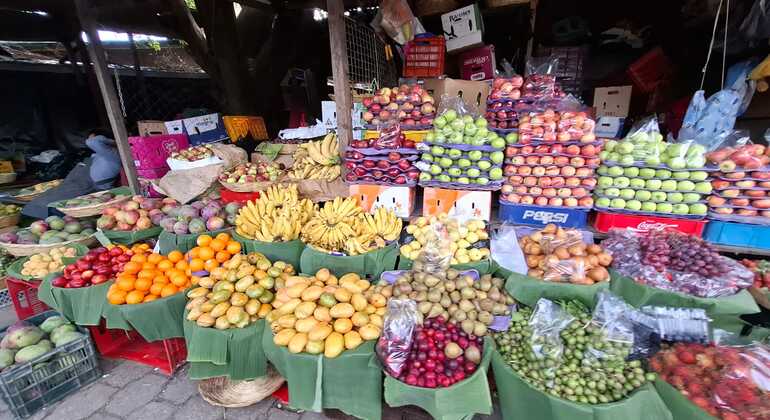 Free Tour of Antigua: Markets and Chicken Bus Guatemala — #9