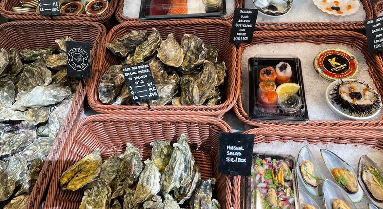 Porto Bites & Banter in Bolhão Market Free Tour Portugal — #14