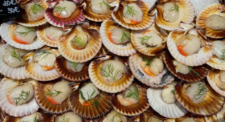 Porto Bites & Banter in Bolhão Market Free Tour Portugal — #20