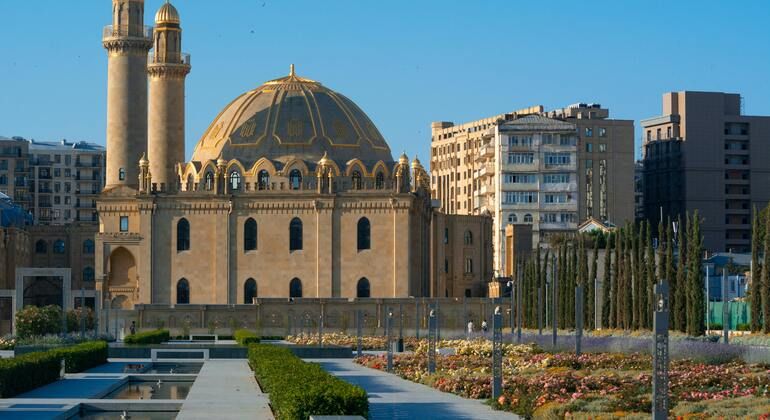 Baku Beyond the Walls: The Outer City Azerbaijan &mdash; #4