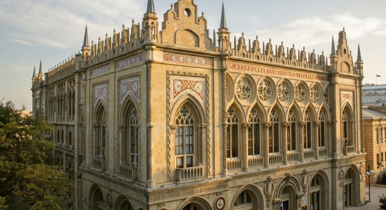 Baku Beyond the Walls: The Outer City Azerbaijan &mdash; #8