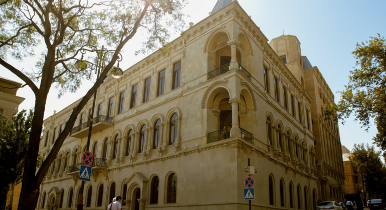 Baku Beyond the Walls: The Outer City Azerbaijan &mdash; #13