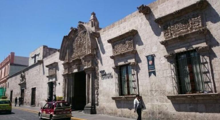 discover-monumental-arequipa-on-a-free-tour-en-10