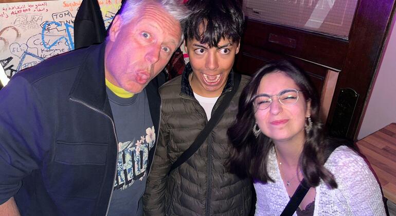 berlin-pubcrawl-shots-party-games-vip-club-entry-es-8