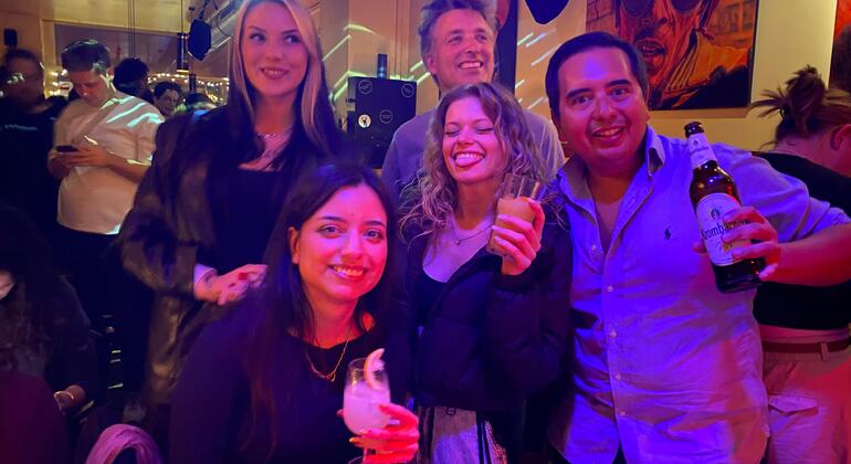 berlin-pubcrawl-shots-party-games-vip-club-entry-es-6