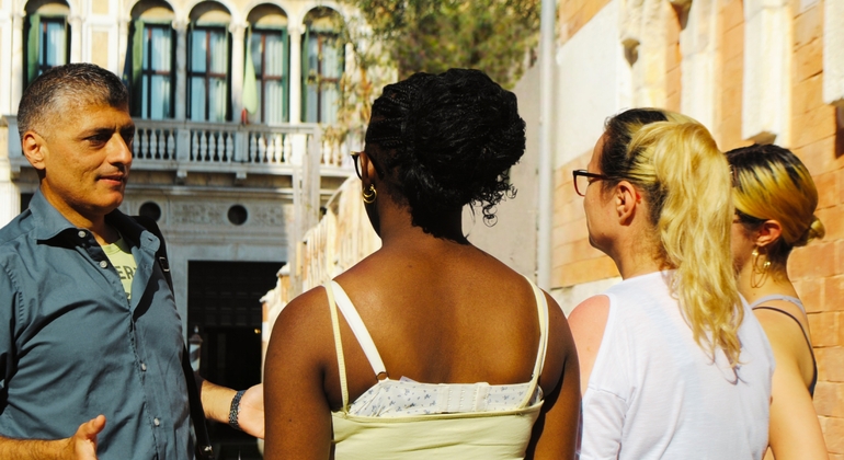 Descubra os canais de Veneza e os lugares típicos Itália — #2