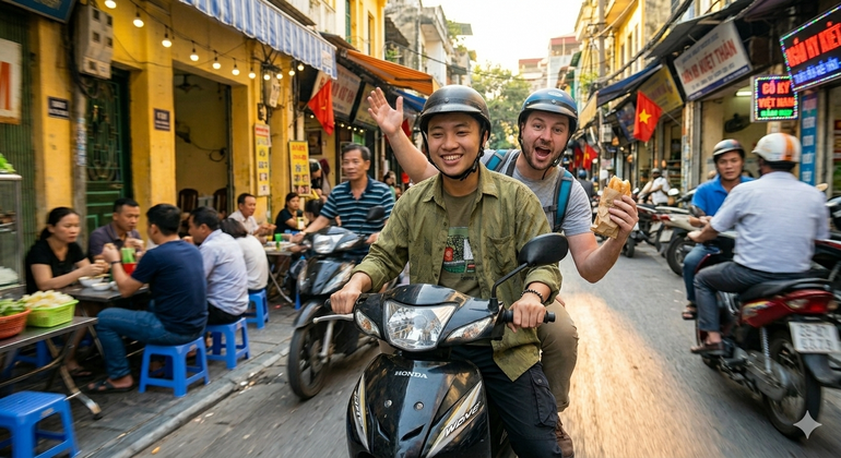 Excursion gratuite à Hanoi en moto pour découvrir la gastronomie et la culture Fournie par Phoebe