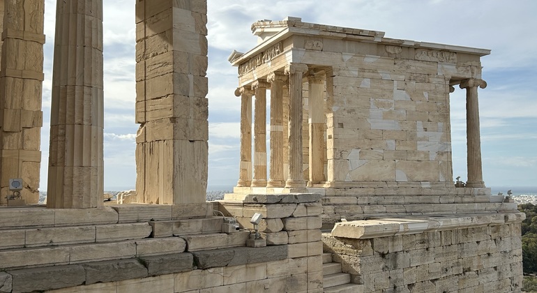 Segredos da Acrópole: Uma Viagem pela História