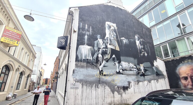 Explore Belfast: Visita Privada a pie