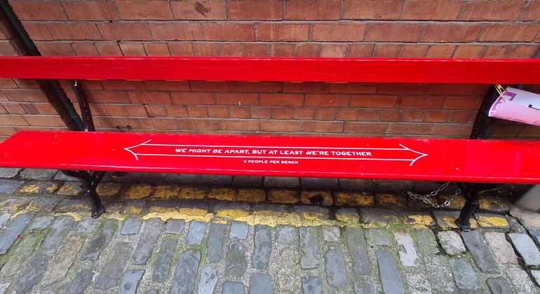 explore-belfast-private-walking-tour-es-3