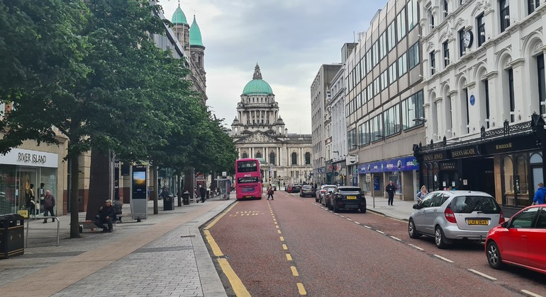 explore-belfast-private-walking-tour-es-7