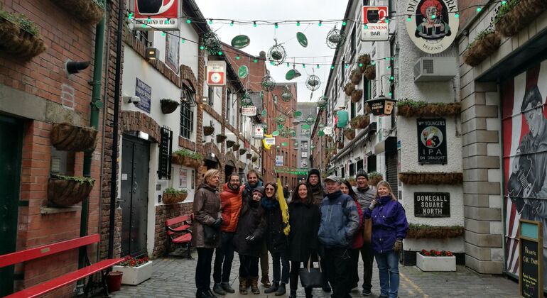 explore-belfast-private-walking-tour-es-11