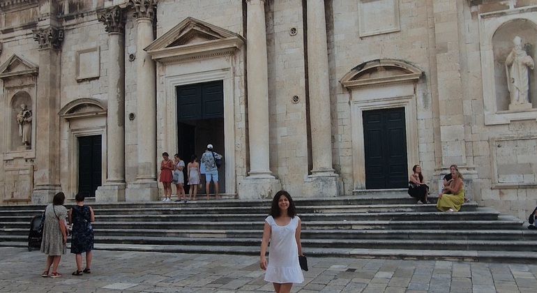 Historias de poder y palacios: Un recorrido a pie por Dubrovnik Croacia — #3