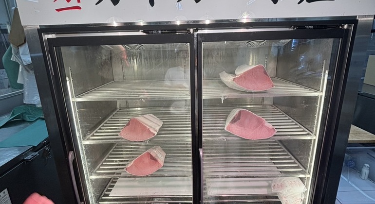 Tokio Toyosu Fischmarkt Tour: Erkundung des Sperrgebiets mit einem Koch Japan — #3