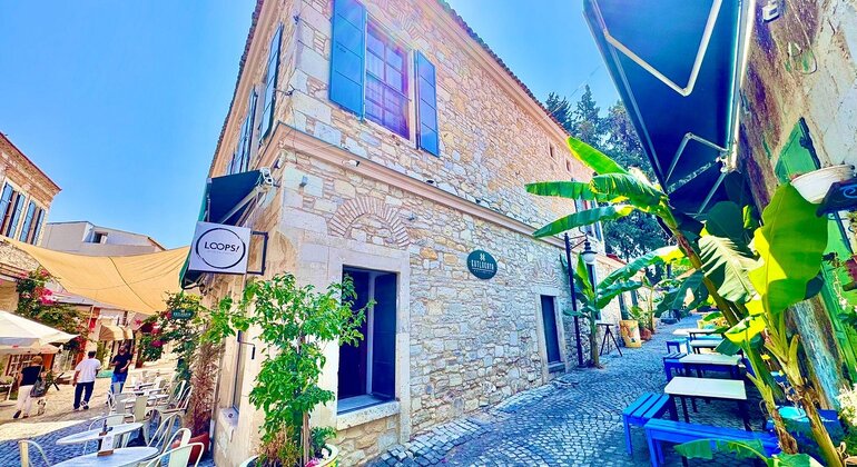 canoeing-wine-tasting-in-a-historic-cellar-es-6