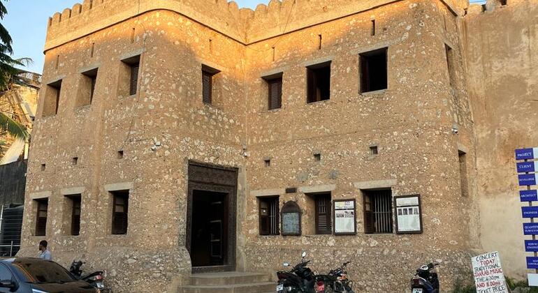 Step Back in Time: The Magic of Stone Town's Streets Free Tour Tanzania &mdash; #11