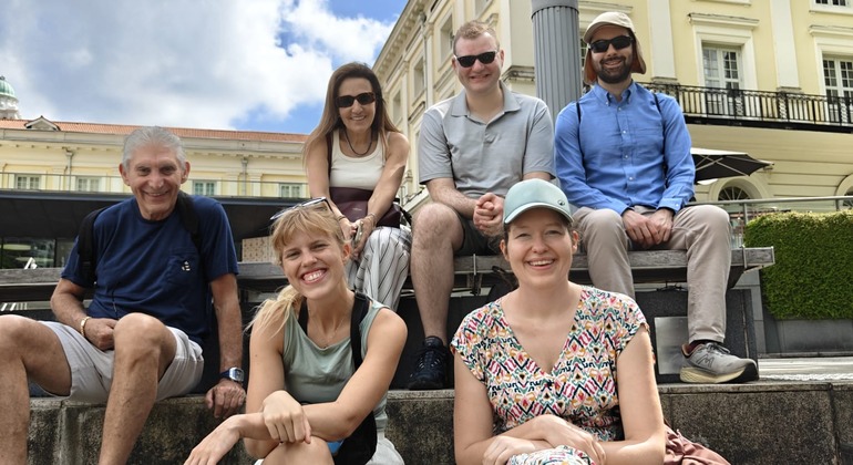 singapore-city-free-walking-tour-heartbeat-of-the-city-en-2