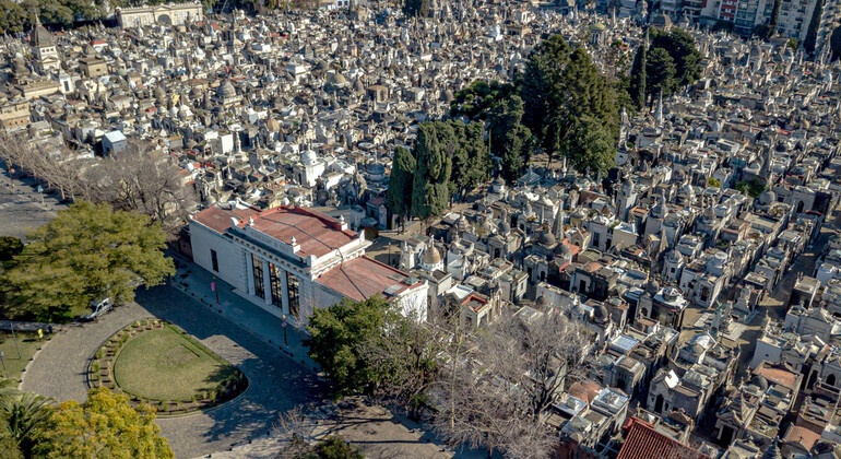 Verborgene Geschichten des Friedhofs von Recoleta Kostenlose Tour Argentinien — #5