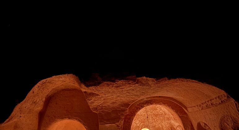 walk-like-a-monk-in-medieval-cappadocia-night-hiking-es-6