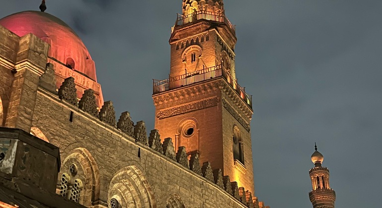 Explore las Vibraciones Nocturnas del Nilo en El Cairo Egipto — #15