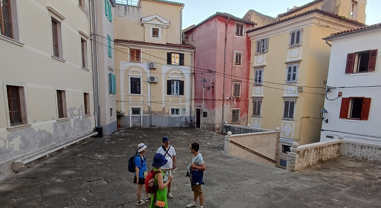 free-evening-sunset-tour-of-historic-piran-es-8