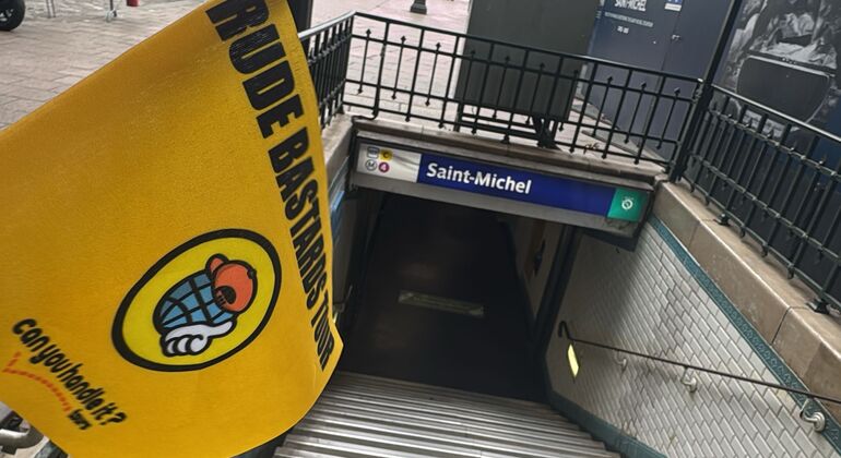 rude-bastards-free-tour-of-paris-es-3