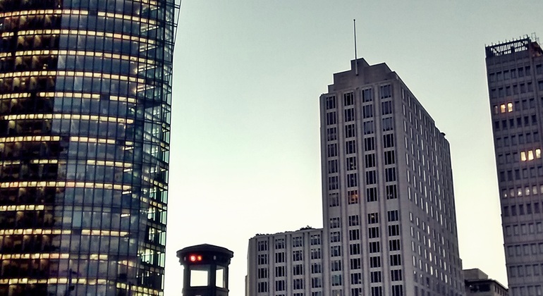 discover-berlin-stories-beyond-the-dates-es-5