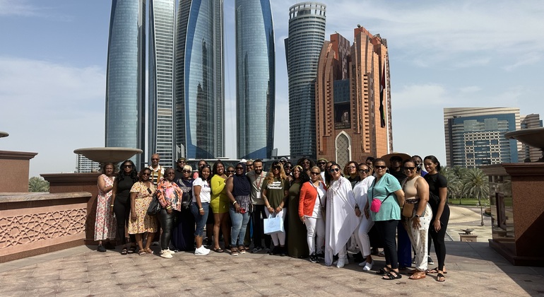 Abu Dhabi City Tour desde Dubai: Mezquitas y Cultura global.countries. — #5