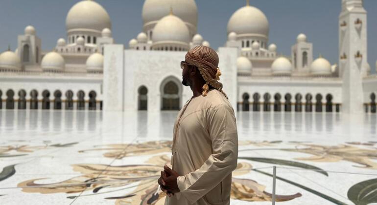 Abu Dhabi City Tour desde Dubai: Mezquitas y Cultura global.countries. — #6