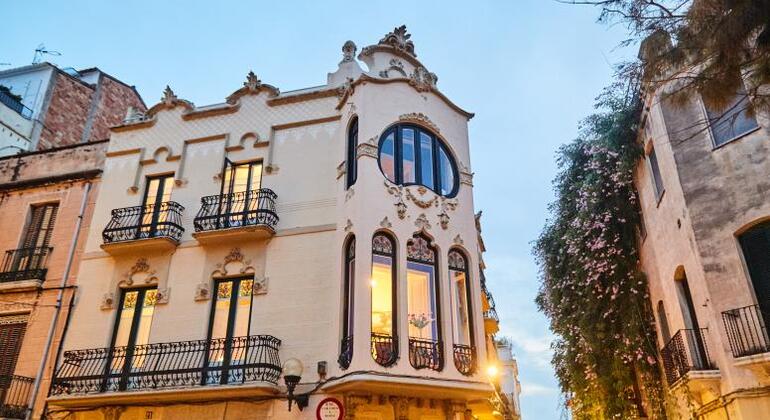 sitges-historia-arte-paisaje-free-tour-en-1