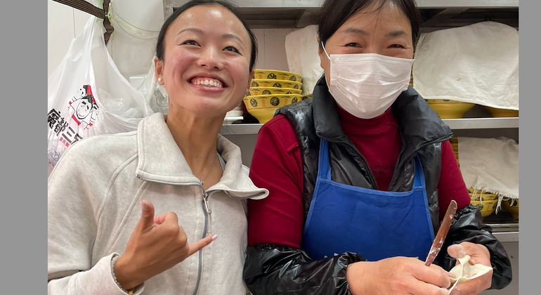 Crazy Yummy Free Food Tour & Local Hidden Gems in Central Shanghai (en anglais) Chine &mdash; #11