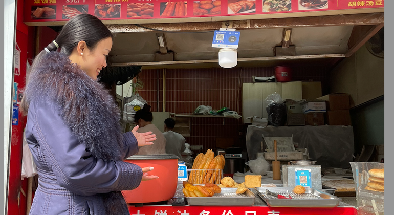 Crazy Yummy Free Food Tour & Local Hidden Gems in Central Shanghai (en anglais) Chine &mdash; #13