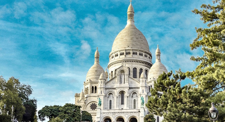 Magnificent Montmartre Free Tour Provided by StellarTours